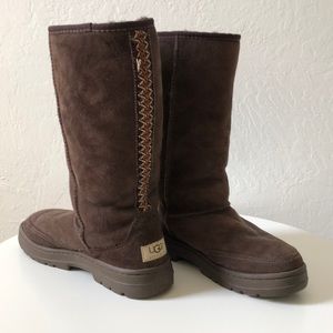 Tall chocolate brown Ugg boots